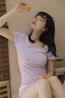 岸明日香